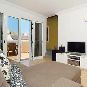 https://seaviews-solarium-terrace-apartment.in-canary-islands.com